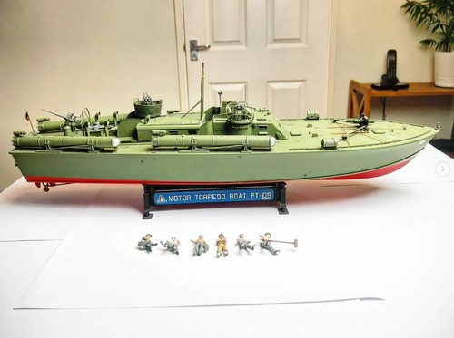 Revell scale american pt - revell,