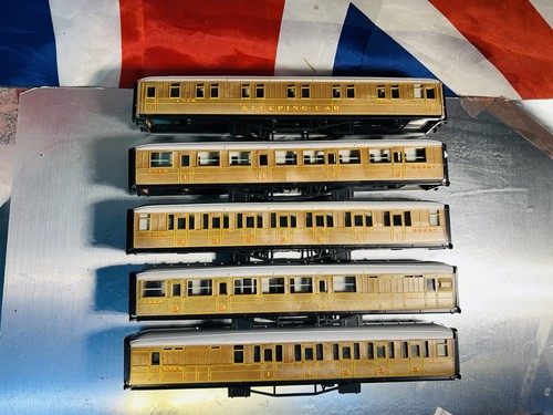 Hornby coaches job lot - coaches,