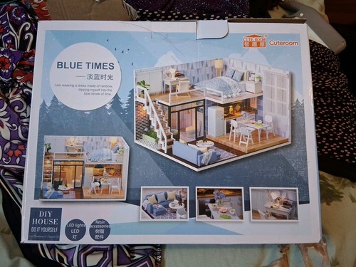 Book nook build kit blue - nook,