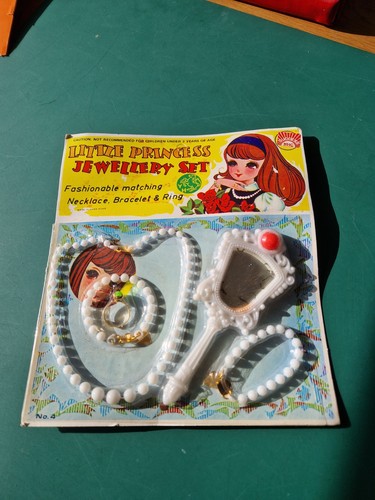Vintage 1970s little princess - 1970s,