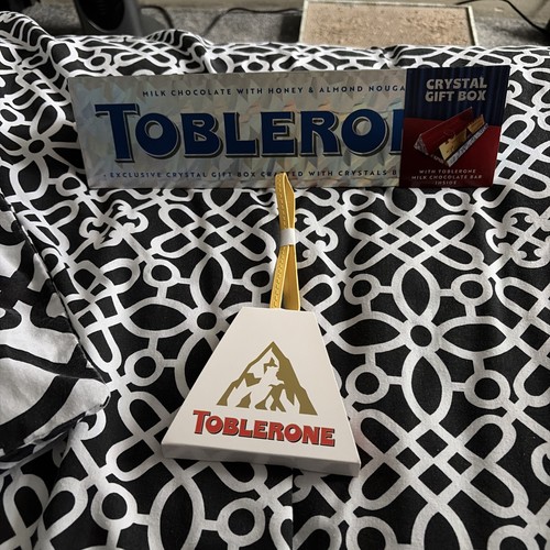 Toblerone milk chocolate - toblerone,