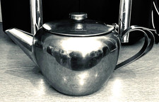 Vintage Retro SUNNEX 18-8 STAINLESS STEEL TEAPOT 2 Pint Flip Lid