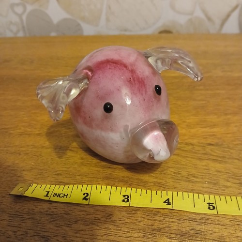 Superb condition pink glass - superb,