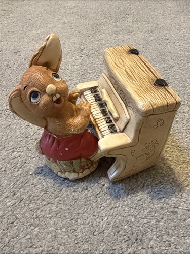Pendelfin collectible figure - pendelfin,