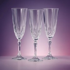 3 x beautiful glass champagne Flutes apx 8"