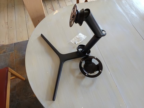 Samsung monitor stand - monitor,