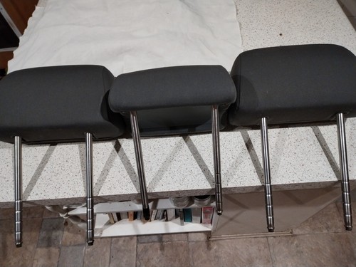 Polo back seat headrests - polo,