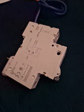 Crabtree Starbreaker 61/BM3230 B32 Amp 30mA double pole RCBO (compact) - BS61009