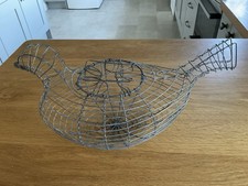 Vintage Farmhouse Style Wire