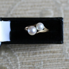 Mikimoto Double Pearl ring - UK size J 1/2