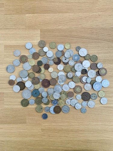Large mixed world coin - mixed,