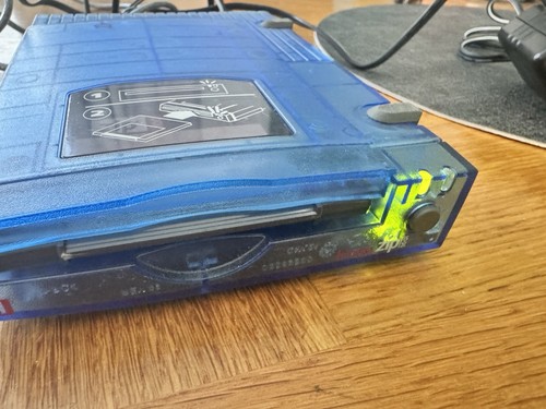 Iomega zip 100 usb - iomega,