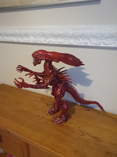 Alien queen action figure - figure, by