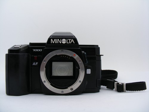 Minolta 7000 35mm film camera