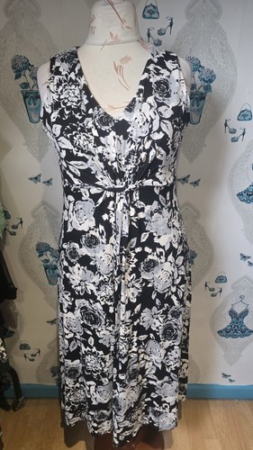 Pretty black grey - grey, bust