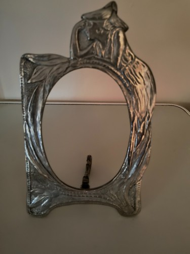 Art nouveau picture frame - picture,
