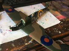 Revell 1/32 Spitfire mk 11 for parts Wheels up/down