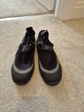 Crewsaver wet shoes size 7