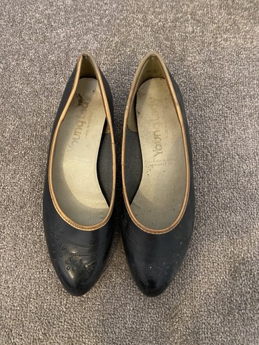 Ladies vintage shoes - shoes,