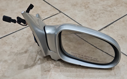 Mercedes w208 right - 00-03,