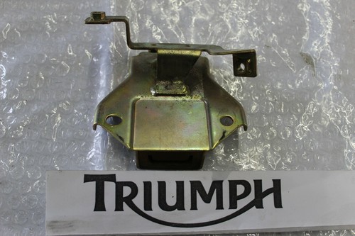 Tank mount tilt - tank, bracket