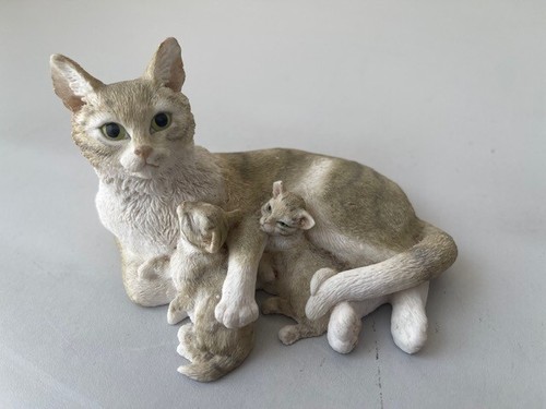 The leonardo collection cat - the,