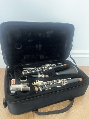Unknown brand clarinet - brand,