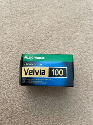 Rolls fuji velvia 100 - rolls,