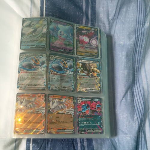 Pokemon card folder - pokemon, 770