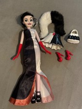 Cruella De Vil villains doll
