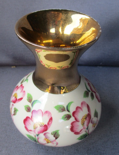 Prinknash small pretty - pretty, dainty