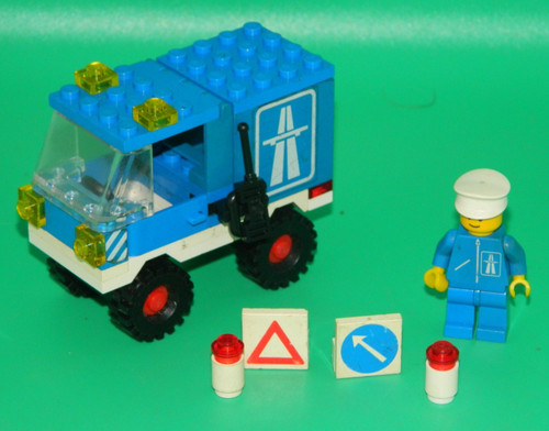 Lego town highway maintenance - lego,