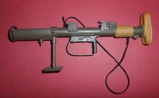 1/6 scale WW2 British Piat anti-tank gun for 12" toy action figures.
