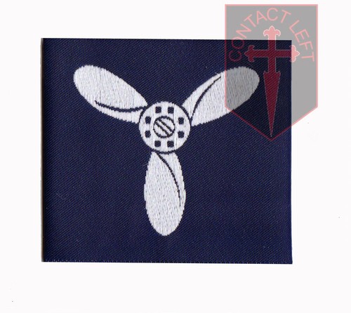 Pair official royal air - of,