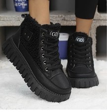 Black GD Women's Ankle Boots