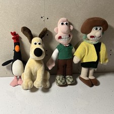 1989 Wallace And Gromit, Feathers McGraw And Wendolene Ramsbottom Original Plush