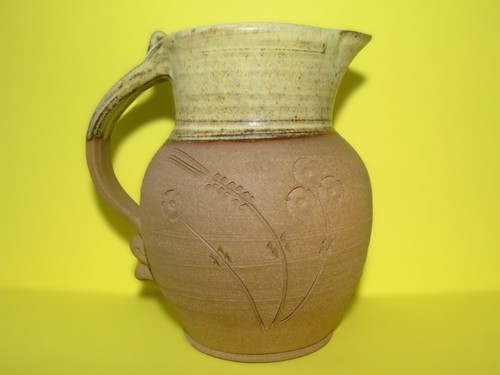 Agnes pottery - a, )