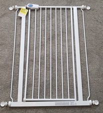 Safetots Safety Gate, Extra Tall, Pressure Fit, White, Baby Gate 75cm - 82.6cm