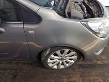 FRONT WING RH VAUXHALL MERIVA MK2 (B) (4470) 2010 On SE CDTI ECOFLEX S/S BROWN