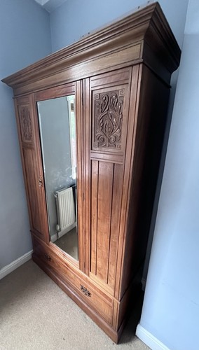 Wardrobe hallrobe art - art, nouveau