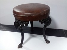 1 Vintage Cast Iron Pub Stool