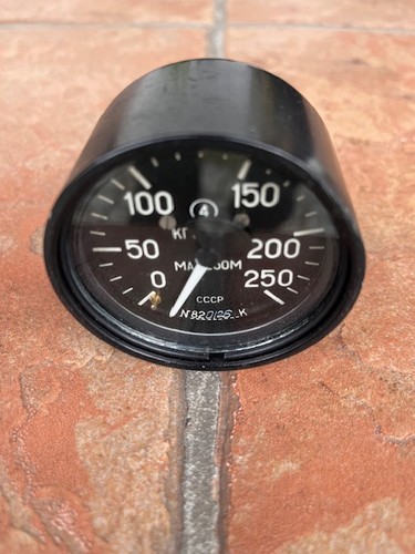 Pressure gauge - pressure,