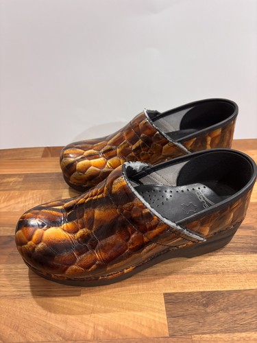 Dansko women patent brown - dansko, women's