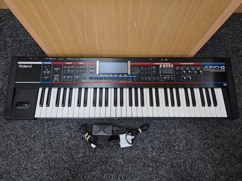 Roland juno synthesiser - roland,