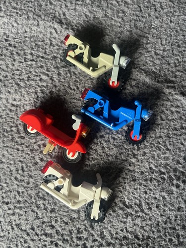Lego classic town - town, motorbikes