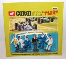 Corgi Trackside Figures