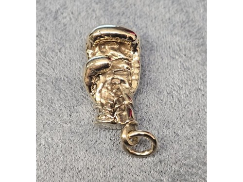 Yellow gold boxing glove - yellow,