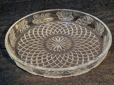 Round Clear Cut Glass Cake