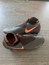 Boys Mens Womens Nike Flyknit