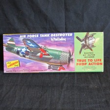 LINDBERG  303M;100. AIR FORCE TANK DESTROYER..SCALE  1/4" = 1 FOOT .
